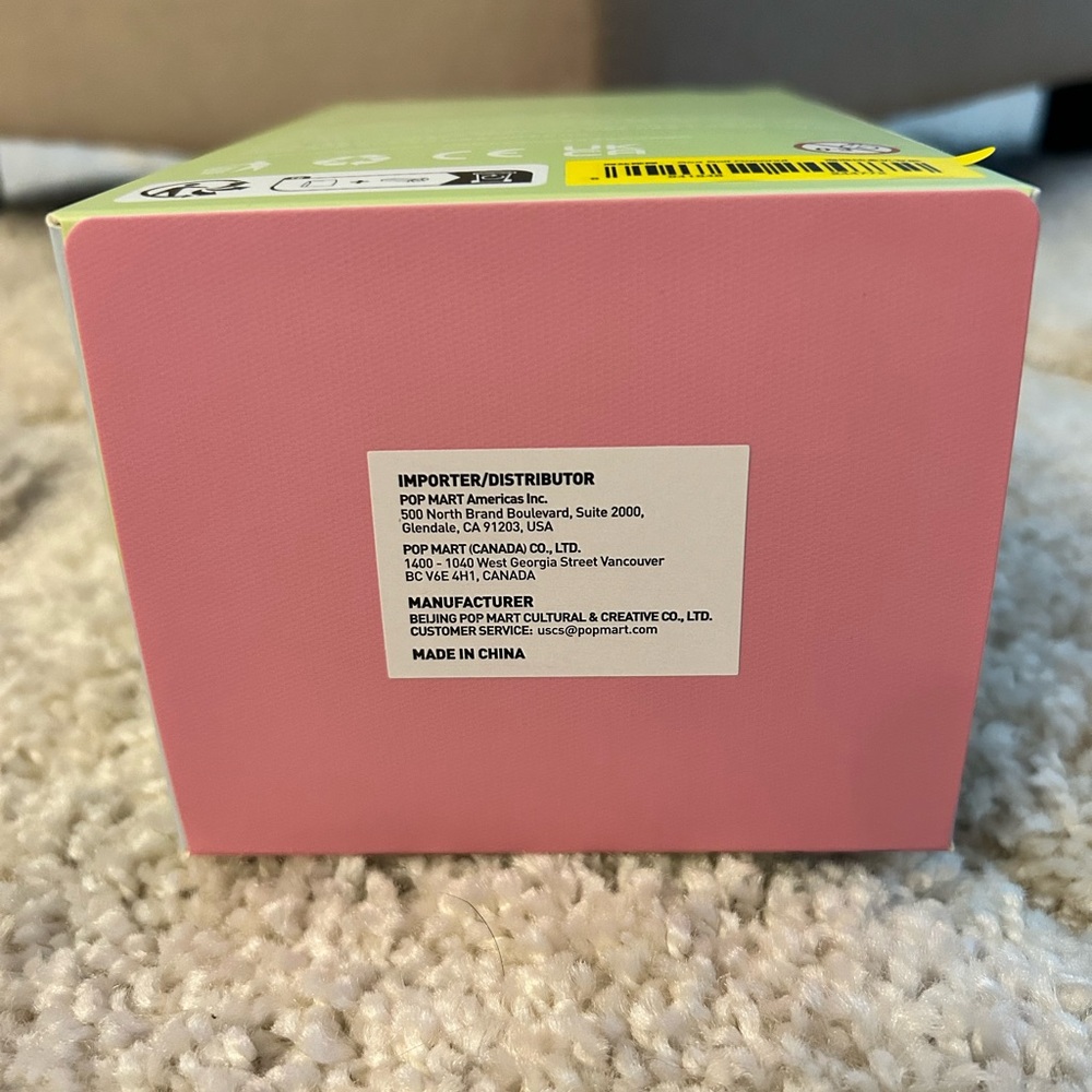 NIB “Sea Salt Coconut” Exciting Macaron Labubu - Picture 6 of 8